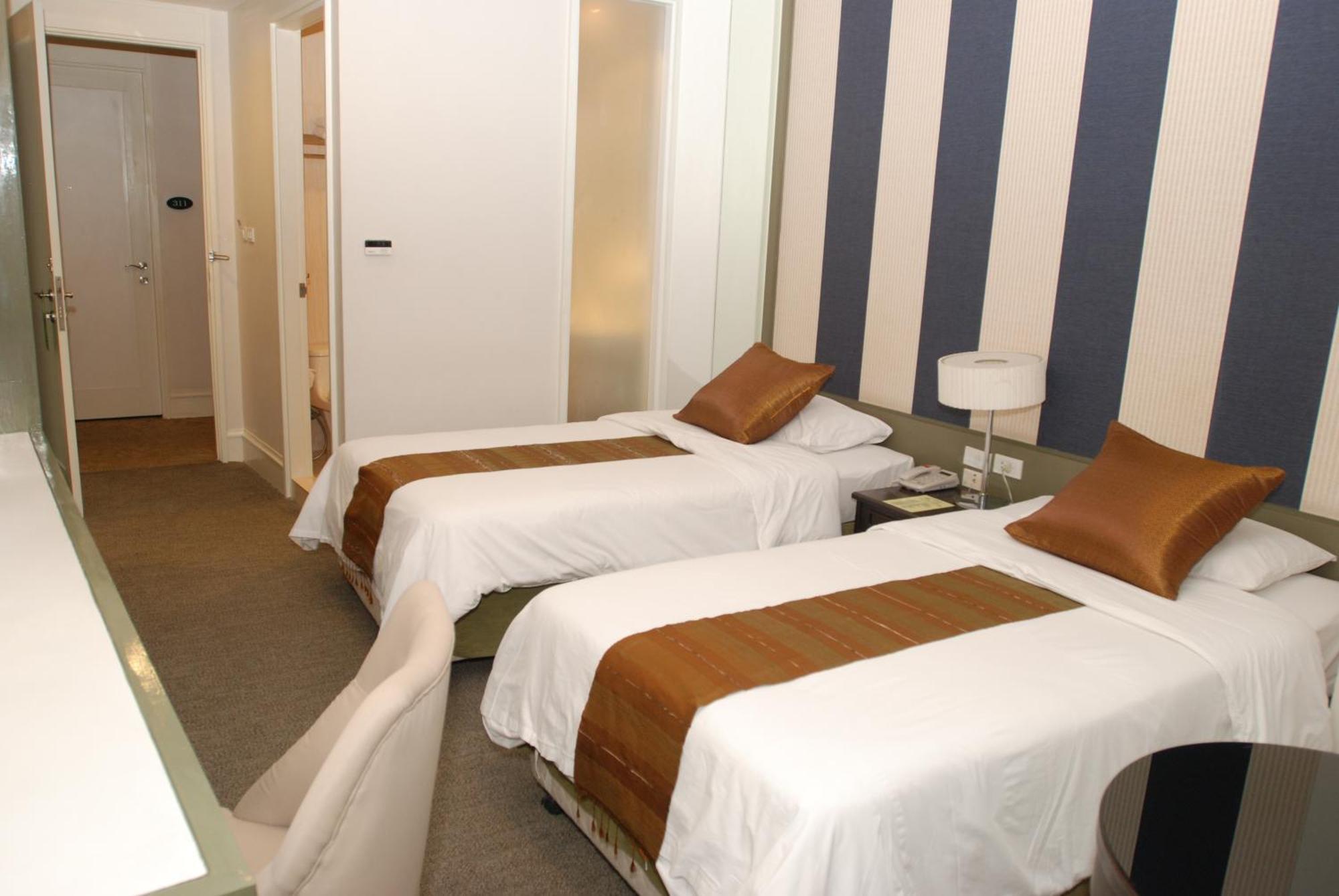 Aphrodite Inn בנגקוק מראה חיצוני תמונה