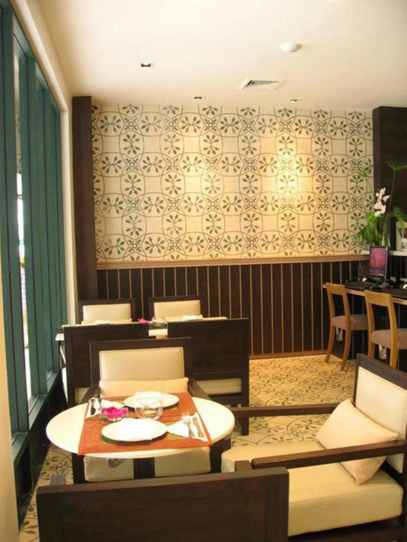 Aphrodite Inn בנגקוק מראה חיצוני תמונה